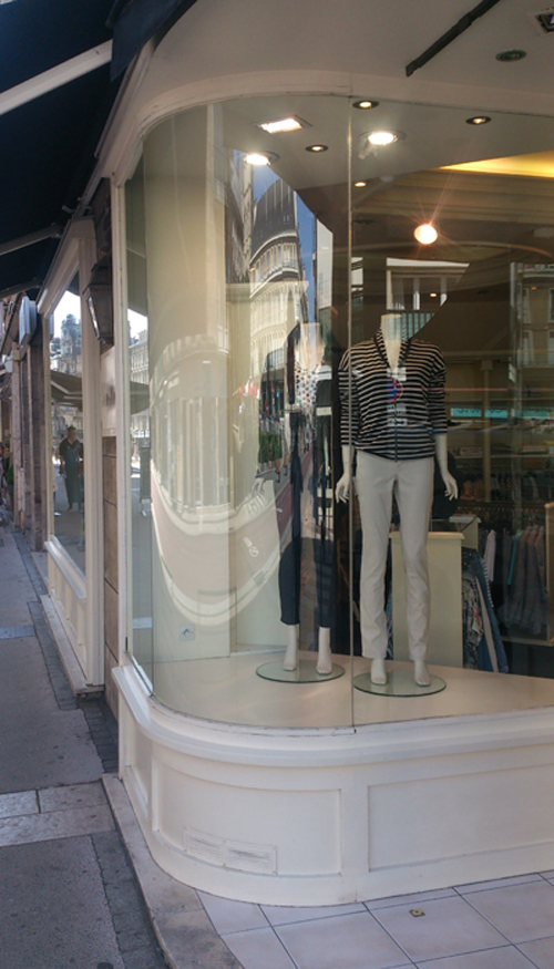 vitrine-film-anti-uv